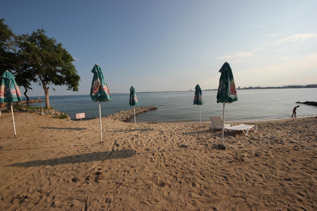 Menada Butterfly Apartment Sveti Vlas Esterno foto