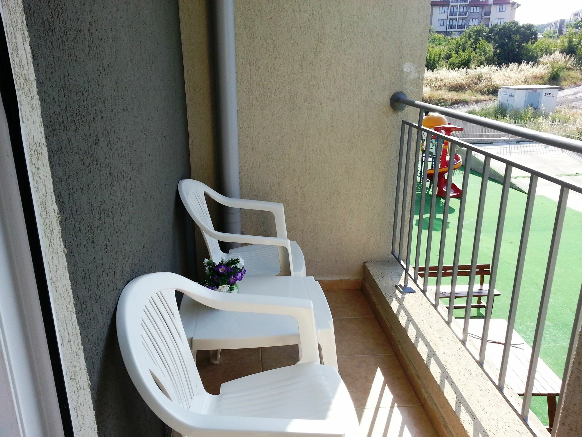 Menada Butterfly Apartment Sveti Vlas Esterno foto